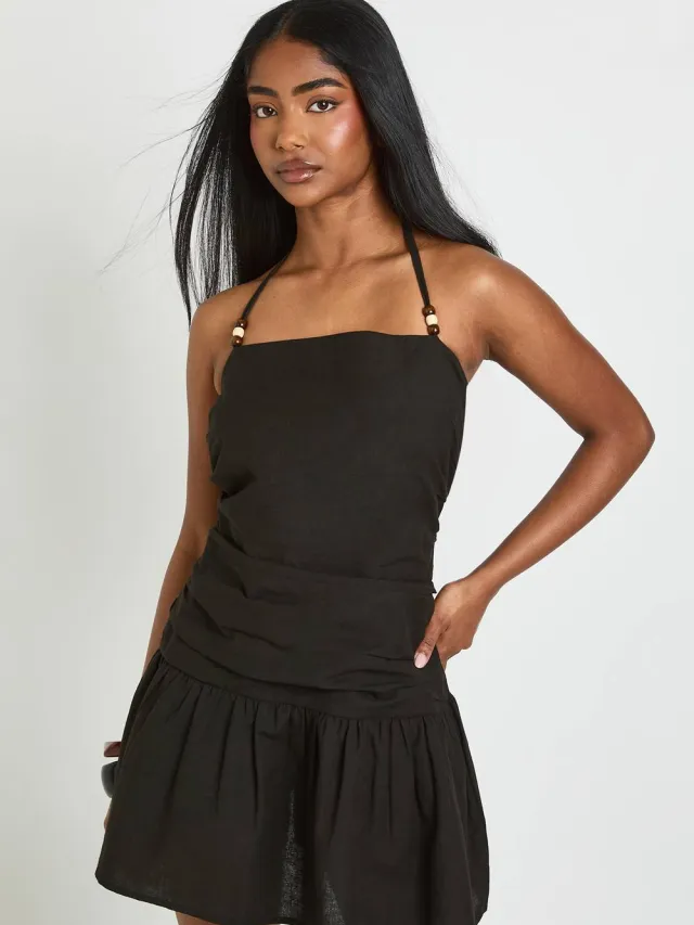 boohoo Dames Linnen Mini-jurk Met Kraaltjes En Verlaagde Taille Zwart