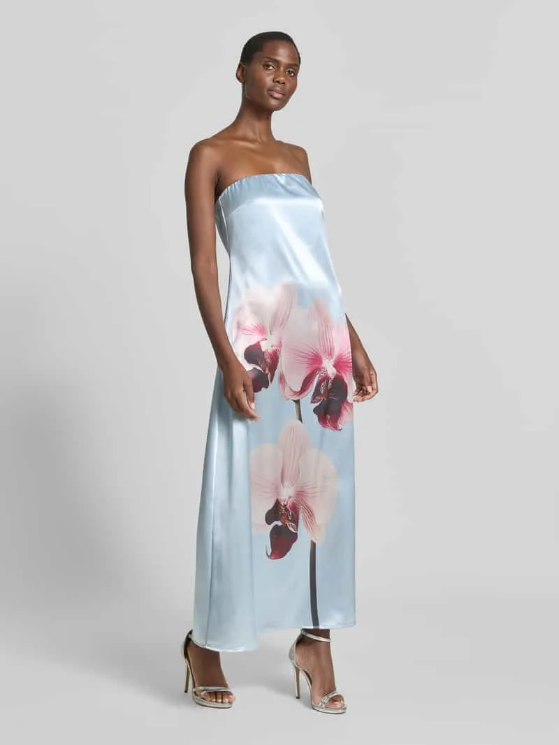 Yas Cocktailjurk in bandeaumodel model 'ORCHIDA'' lichtblauw, foto 3