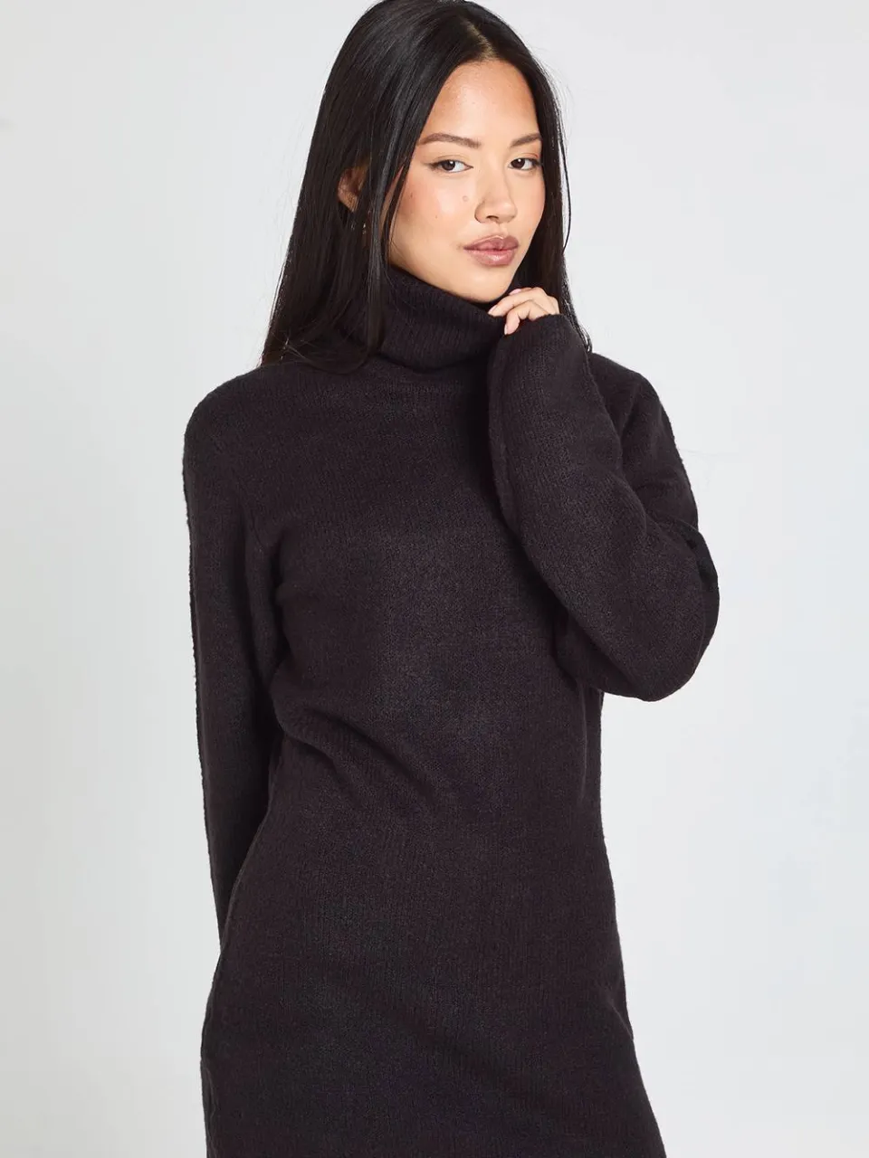 boohoo Dames Petite rolkraag grofgebreide mini-jurk zwart, foto 4