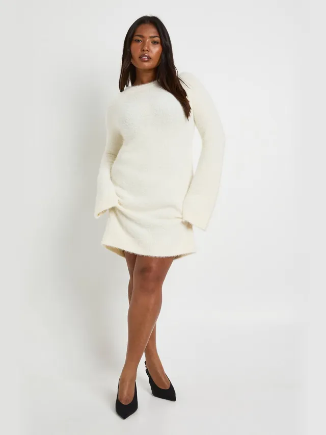 boohoo Dames Plus Strik Rugdetail Superzachte Gebreide Jurk Ivoor