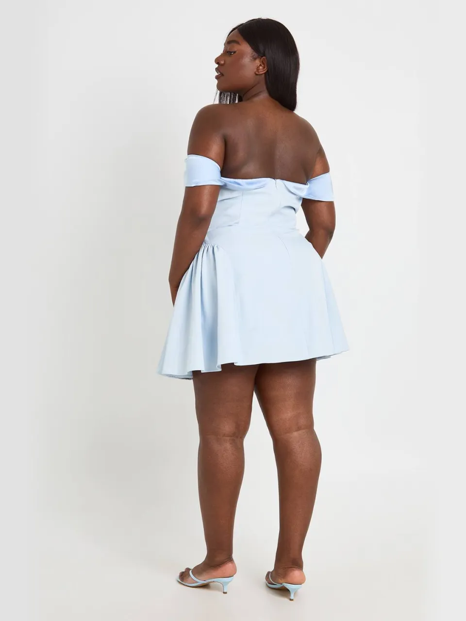 boohoo Dames Plus Bardot Off-shoulder Skater Jurk babyblauw, foto 2