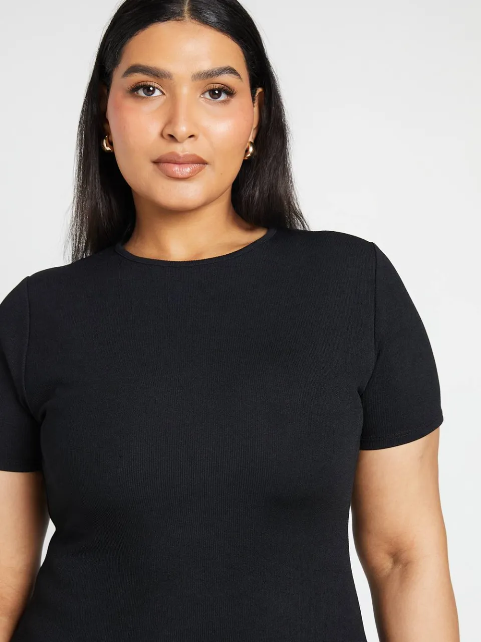 boohoo Dames Plus Geribbelde Maxi Jurk Met Korte Mouwen zwart, foto 4