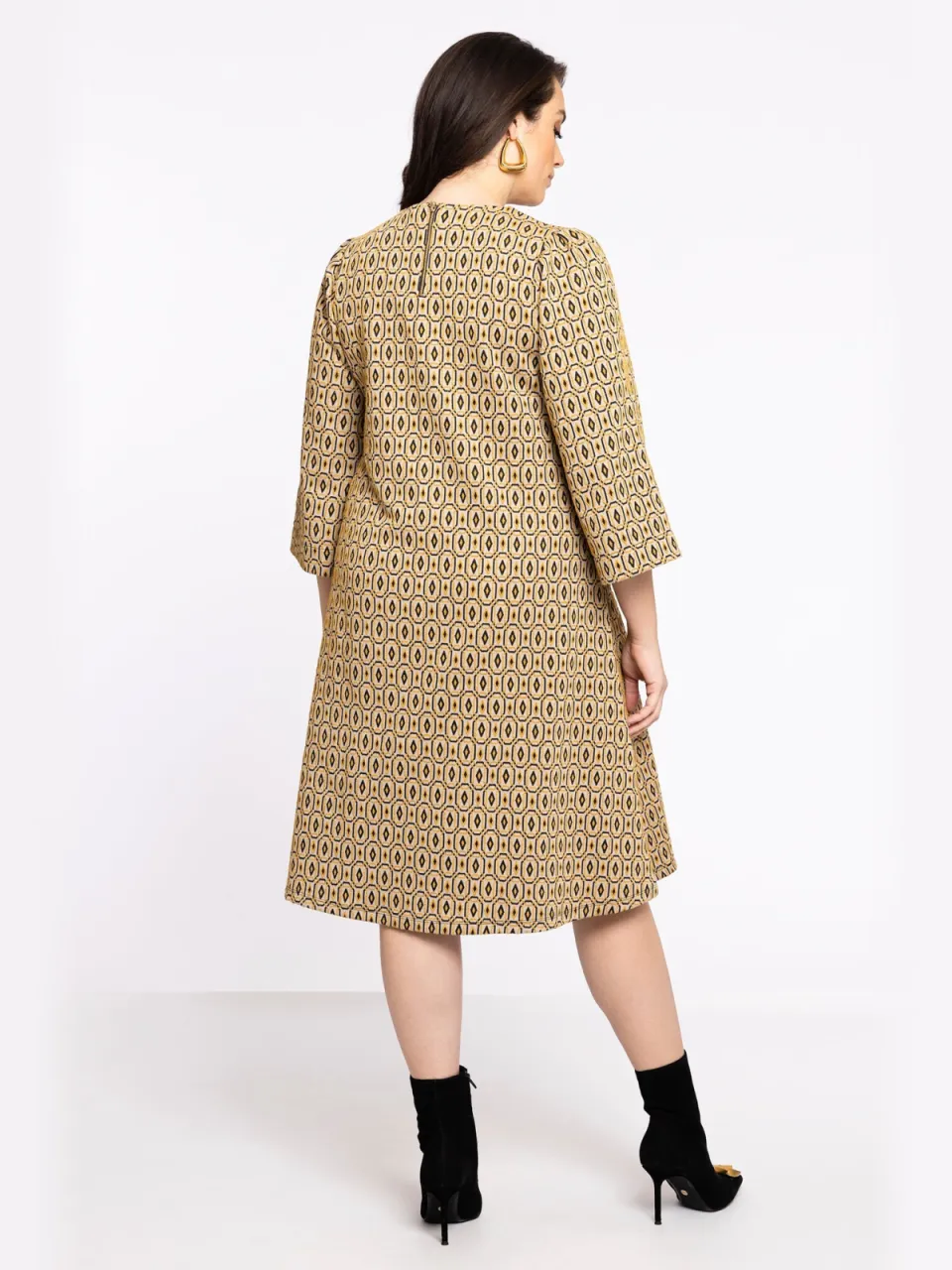 Yoek Dress A-line puff sleeve DIAMONDS | Lichtbruin, foto 3