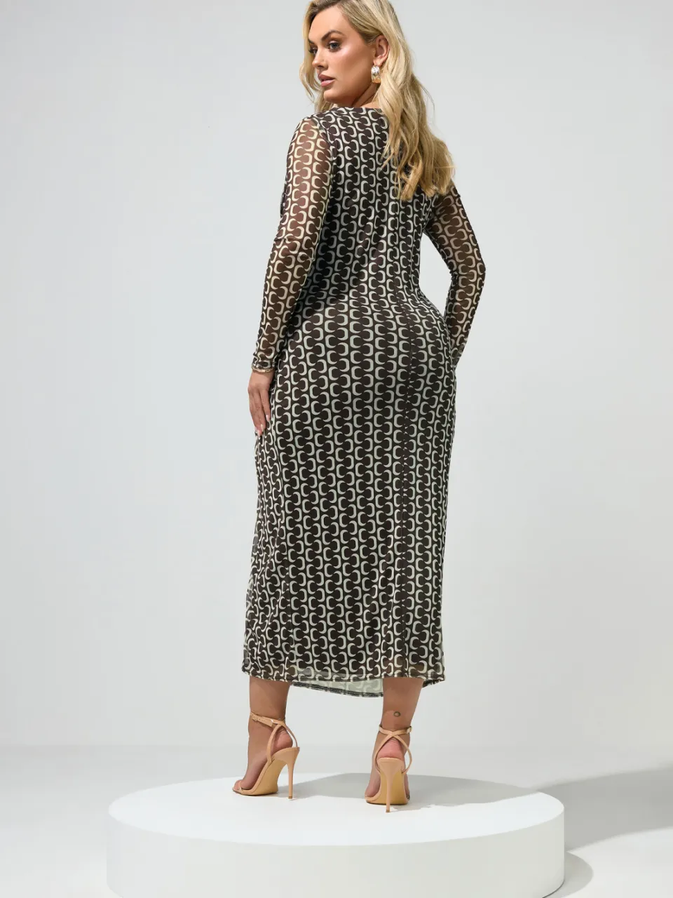 Yours London Chocoladebruine Geometrische Mesh Jurk Met Gedraaide Taille, foto 2