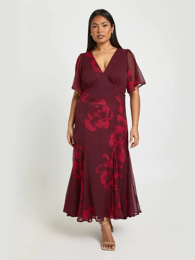 boohoo Dames Plus Bloemen Engelenmouwen Midaxi-jurk Bordeaux Rood