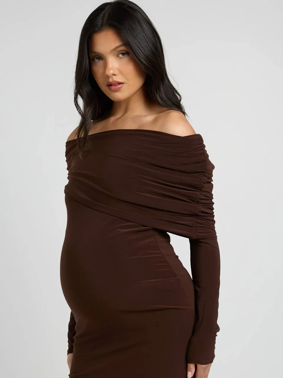 boohoo Dames Zwangerschaps Double Slinky Bardot Maxi Jurk Met Lange Mouwen chocoladebruin, foto 4