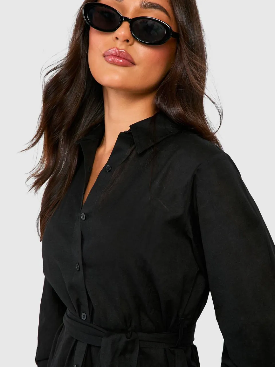 boohoo Dames Petite Linnen-look Overhemdjurk met Ceintuur zwart, foto 4