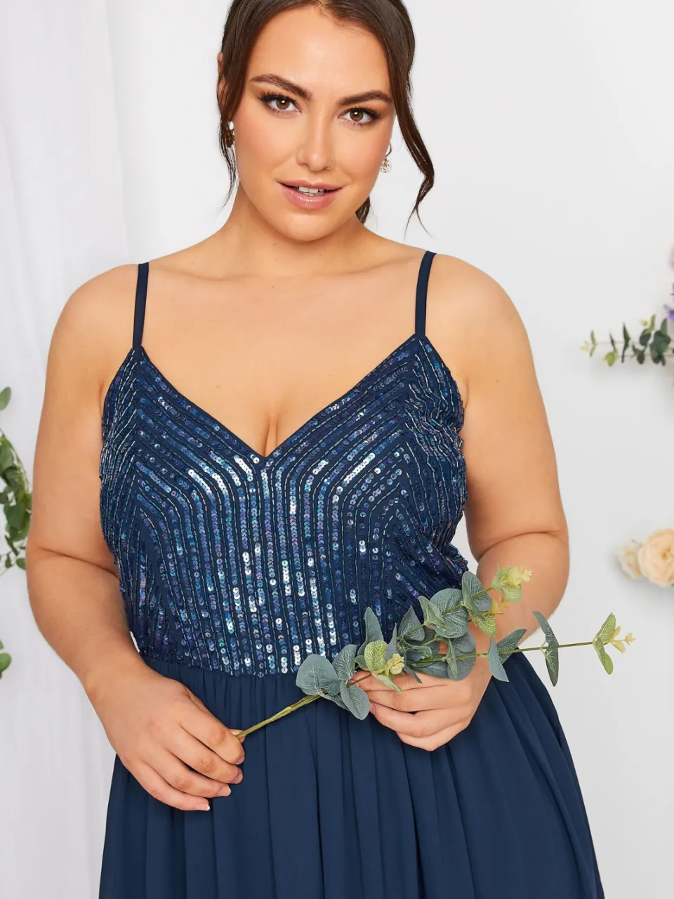 Luxe: Ultimate Embellishment Luxe Mouwloze Maxijurk Met Paillettenversiering In Donkerblauwsize 50 blauw, foto 4