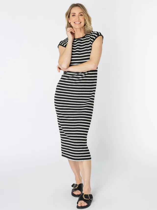 ES&SY Mijs Dresses - Black/Ecru