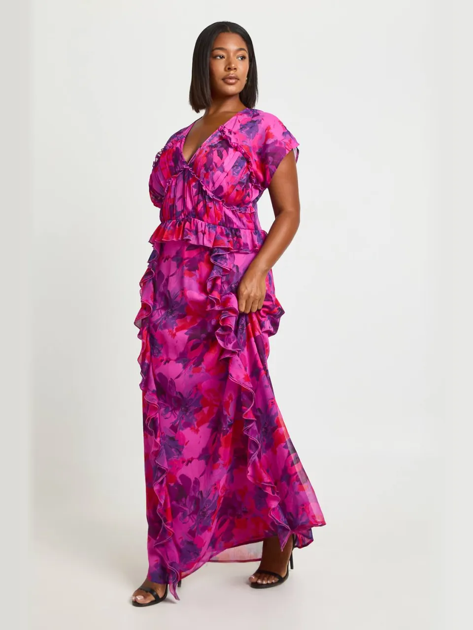 boohoo Dames Plus Chiffon Maxi Jurk Met Gerimpelde Taille En Volants fuchsia, foto 3