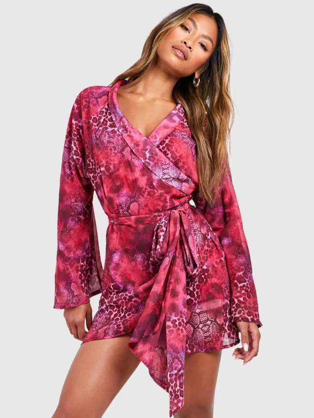 boohoo Dames Dierlijke Print Wikkelmini-Jurk Roze