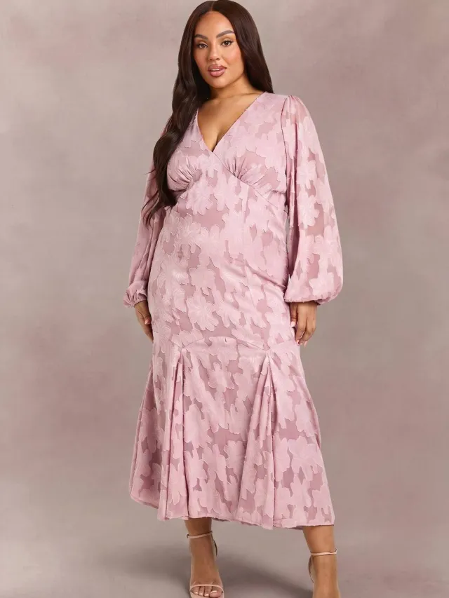 boohoo Dames Plus Burnout Bloemenprint Lange Mouw Skater Jurk Roos
