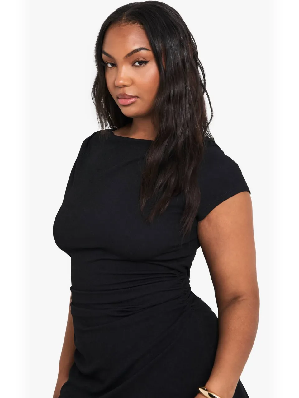 boohoo Dames Plus Rib Cap Sleeve Ruched Mini Jurk zwart, foto 3