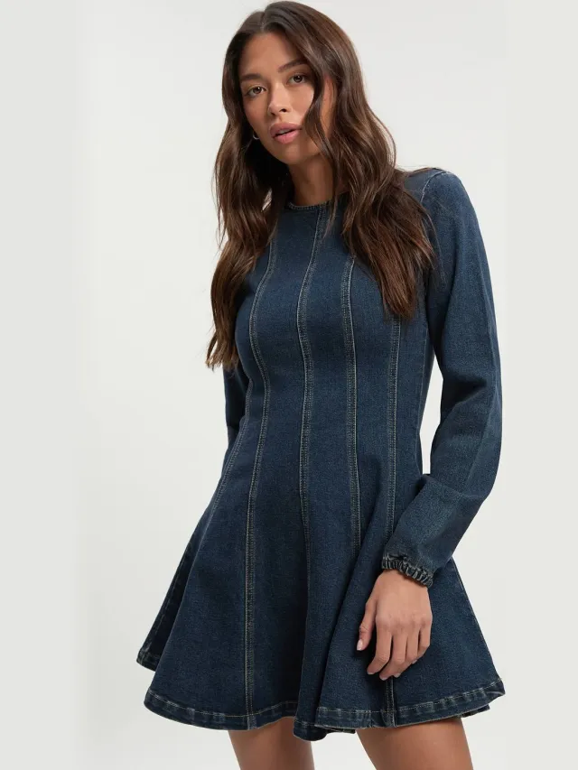boohoo Dames Denimjurk met lange mouwen en naaddetails Donker Indigo