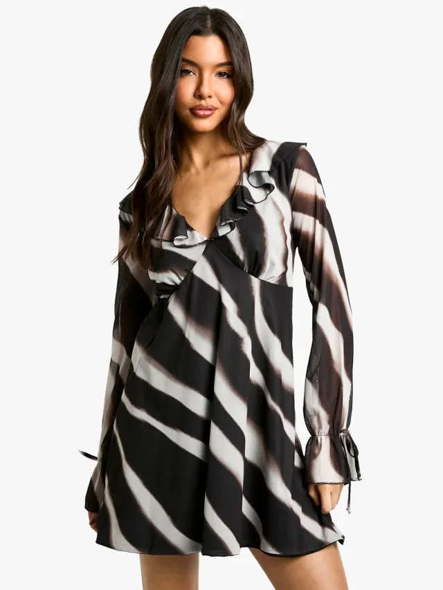 boohoo Dames Abstract Mesh Ruffle Mini Jurk Zwart