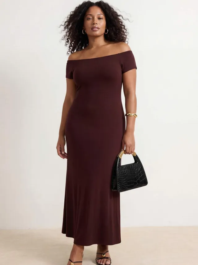 Trendyol Curve Dames Bruin Effen Maxi Mouwloos Casual Recht Grote maten Jurk