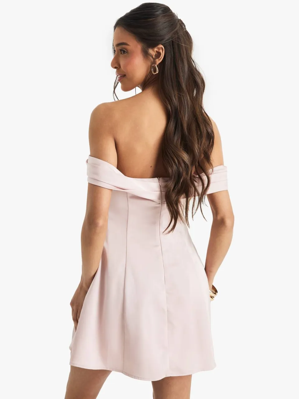 boohoo Dames Satin Bardot Skater Mini Jurk stoffig roze, foto 2
