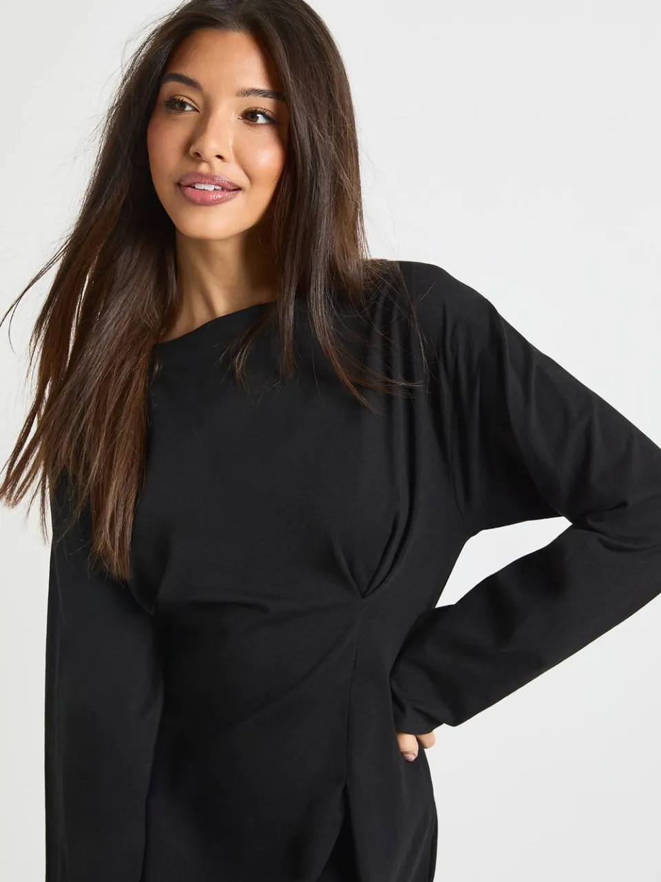 boohoo Dames Getailleerde mini-jurk met ballonmouwen zwart, foto 4