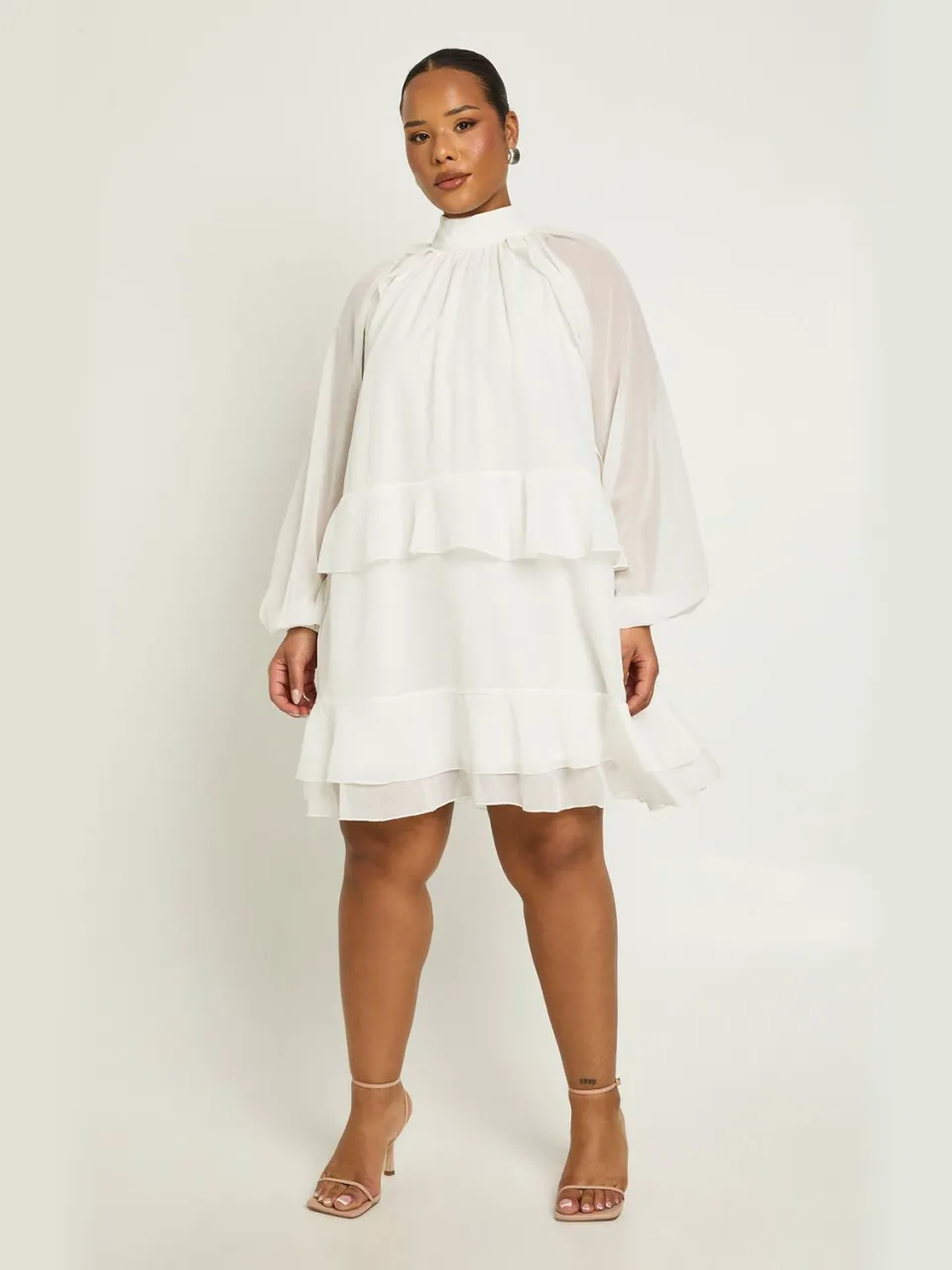 boohoo Dames Plus Chiffon Ruche Smock-jurk ivoor, foto 3