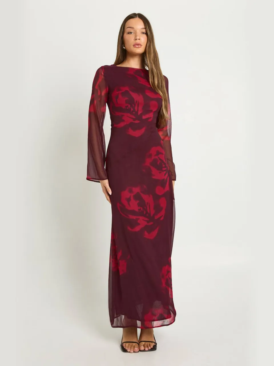 boohoo Dames Bloemen slipjurk met lange mouwen Bordeaux Rood