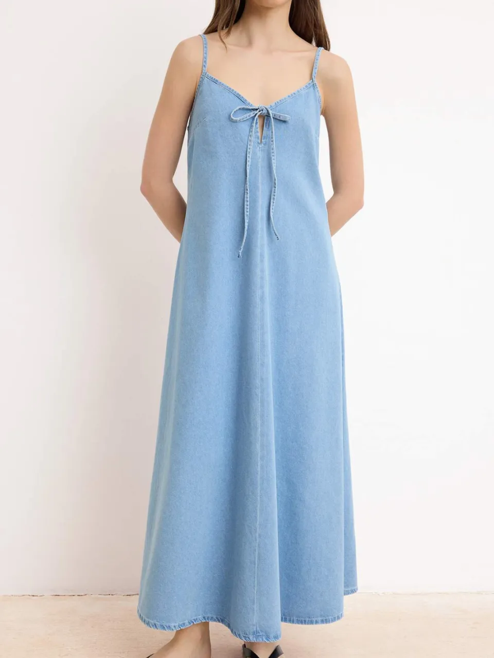 Trendyol TRENDYOLMİLLA Dames Blauw Effen Maxi Mouwloos A-lijn Jurken, foto 2