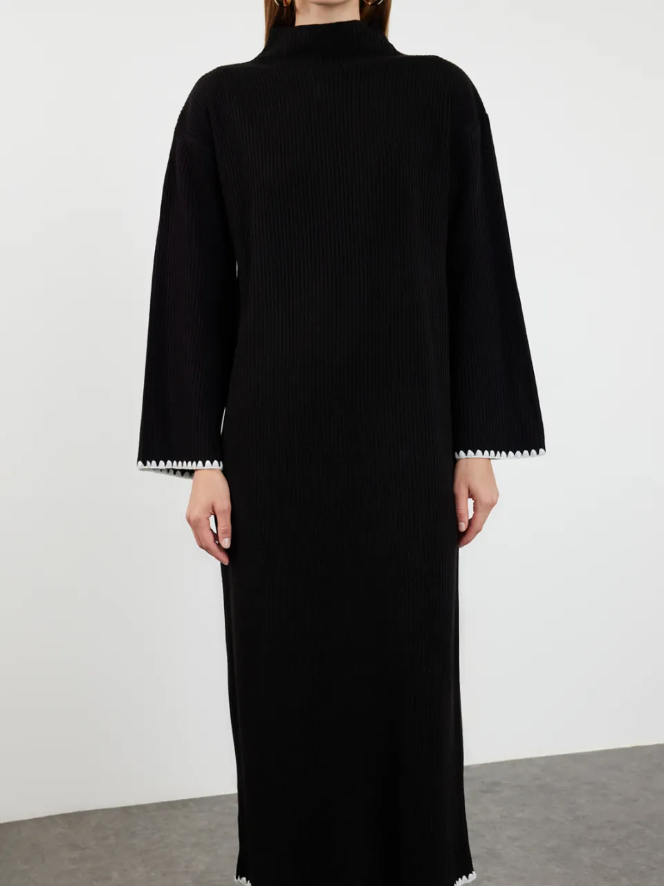 Trendyol Modest Dames Zwart Effen Maxi Lang Casual Recht Modest Jurken, foto 2