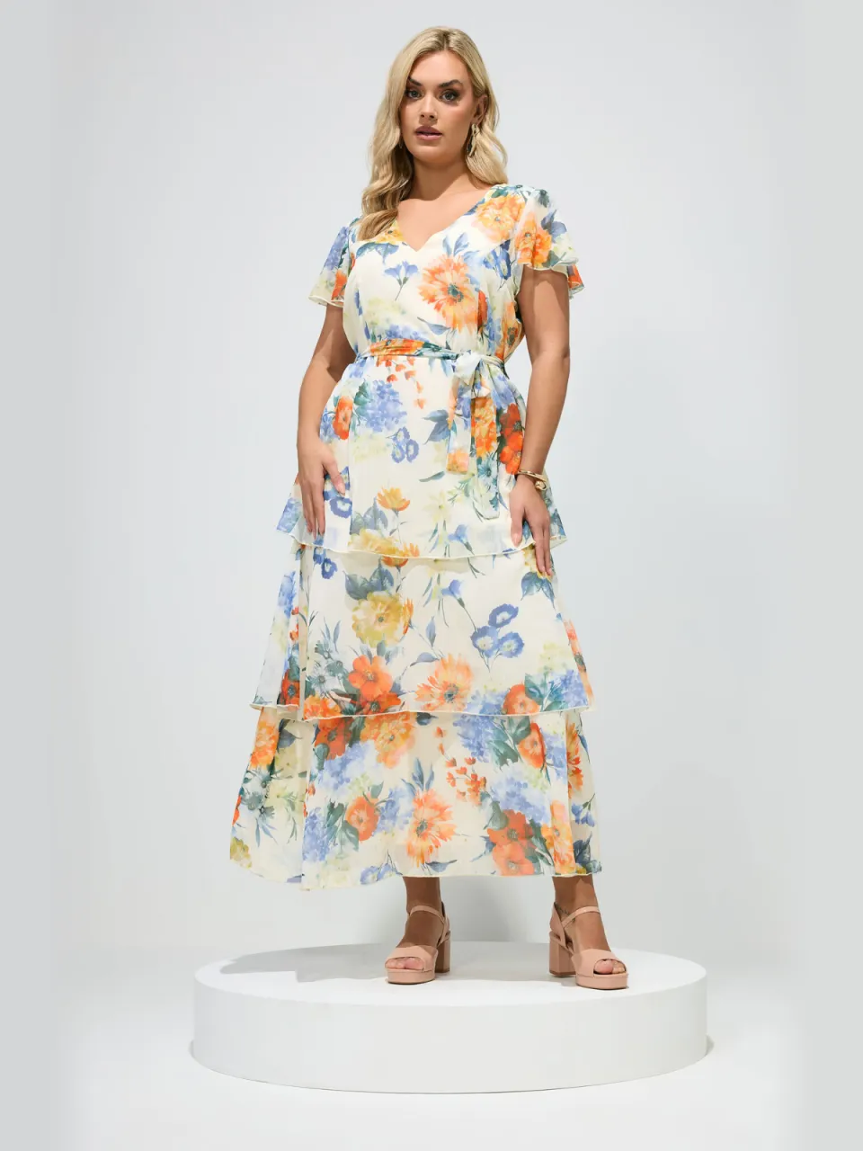 Yours London Witte Bloemenmaxijurk Met Lagen White