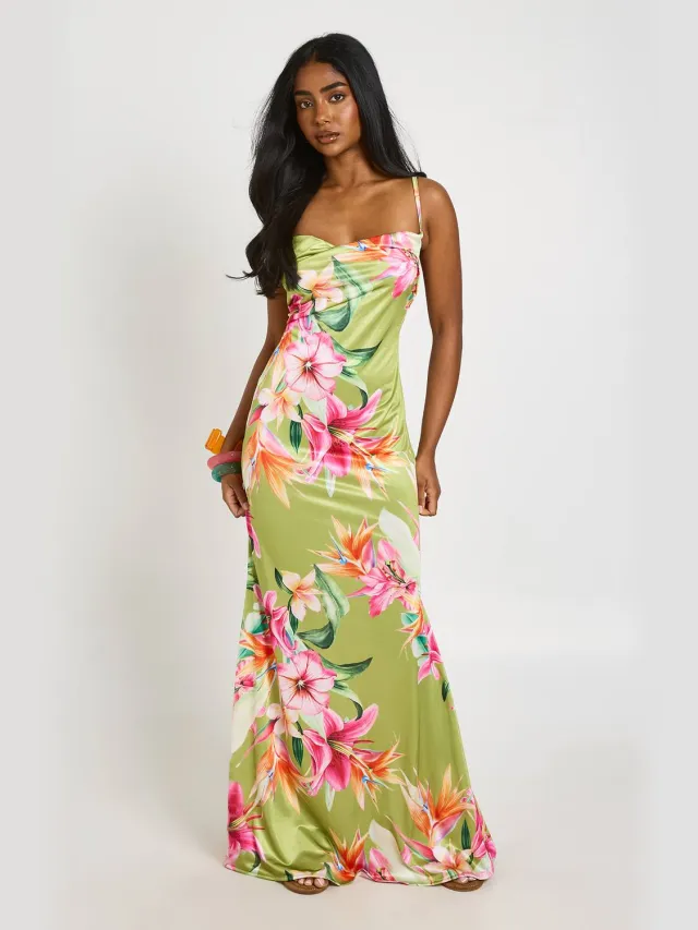 boohoo Dames Satijnen Maxi-jurk Met Bloemenprint En Waterval Hals Olijf