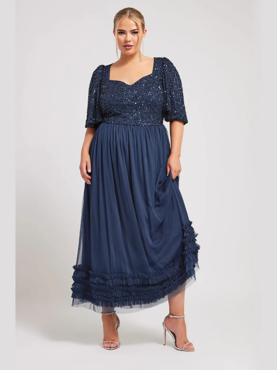 Luxe: Ultimate Embellishment Luxe Maxijurk Met Sweetheart Halslijn Met Versiering En Ruchezoom In Donkerblauwsize 42 blauw, foto 3