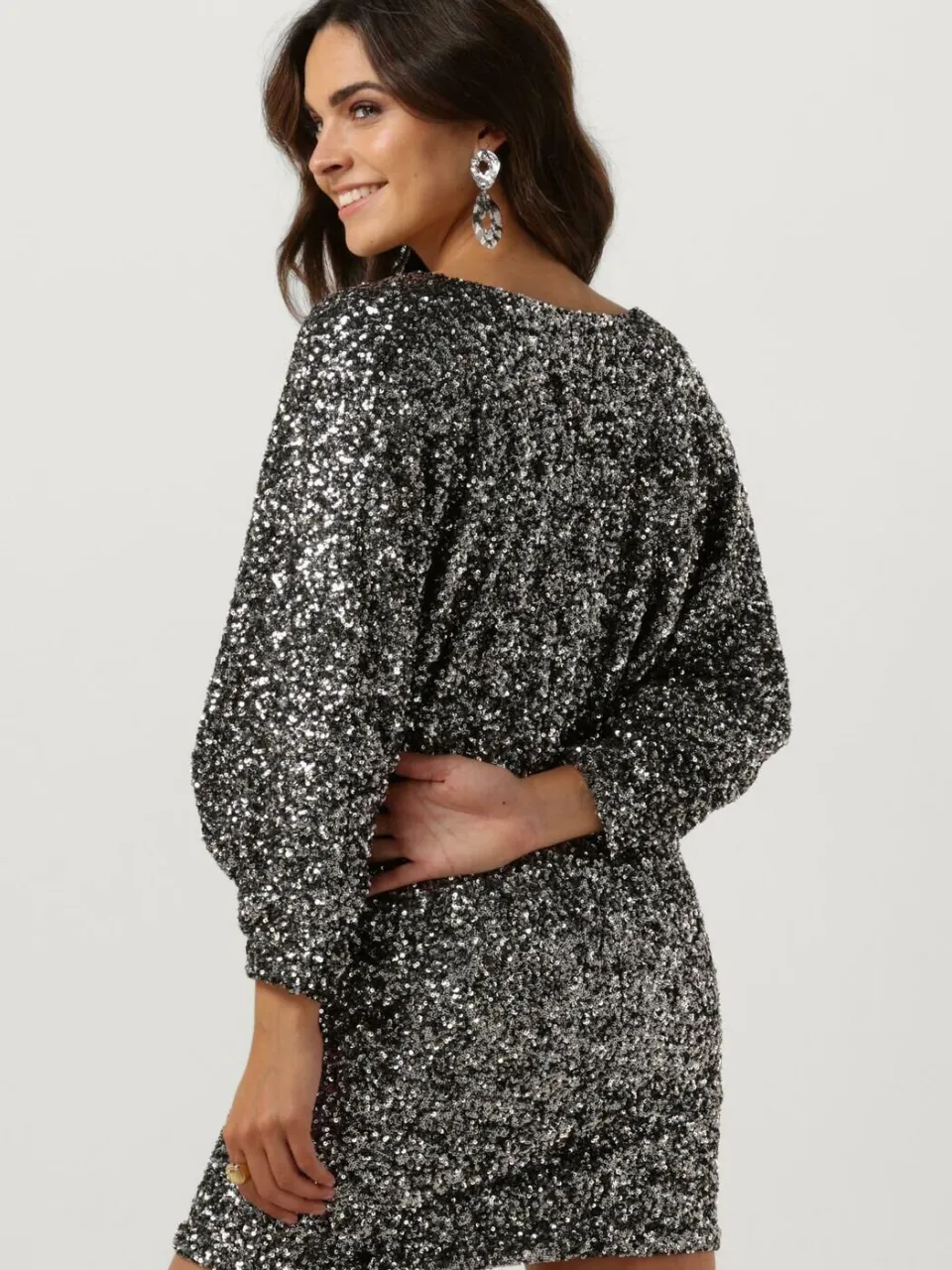 ACCESS Dames Jurken Sequin Mini Dress With V Necklin - Zilver, foto 3