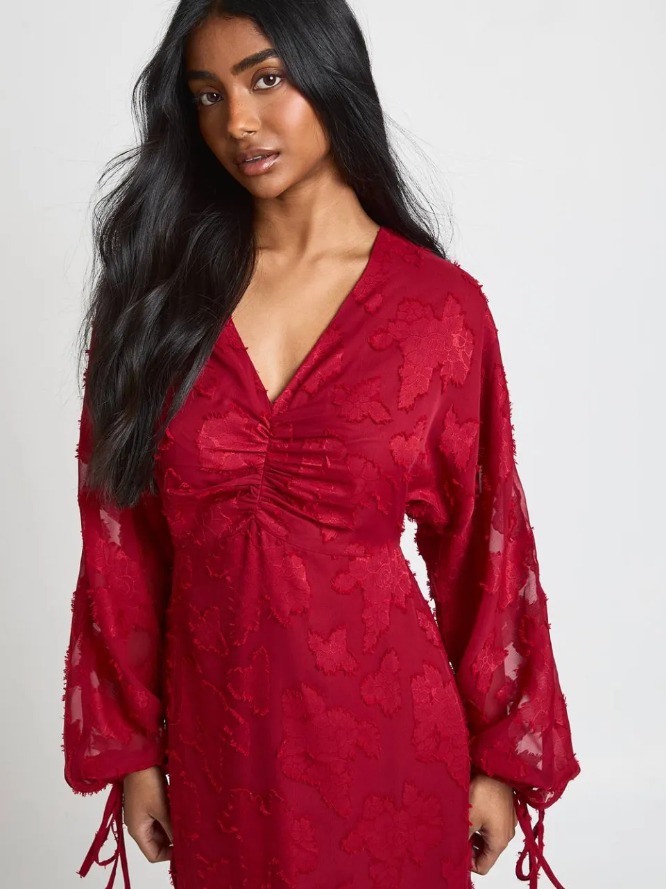 boohoo Dames Bloemen Burnout Volumineuze Mouw Midi Jurk merlot, foto 3