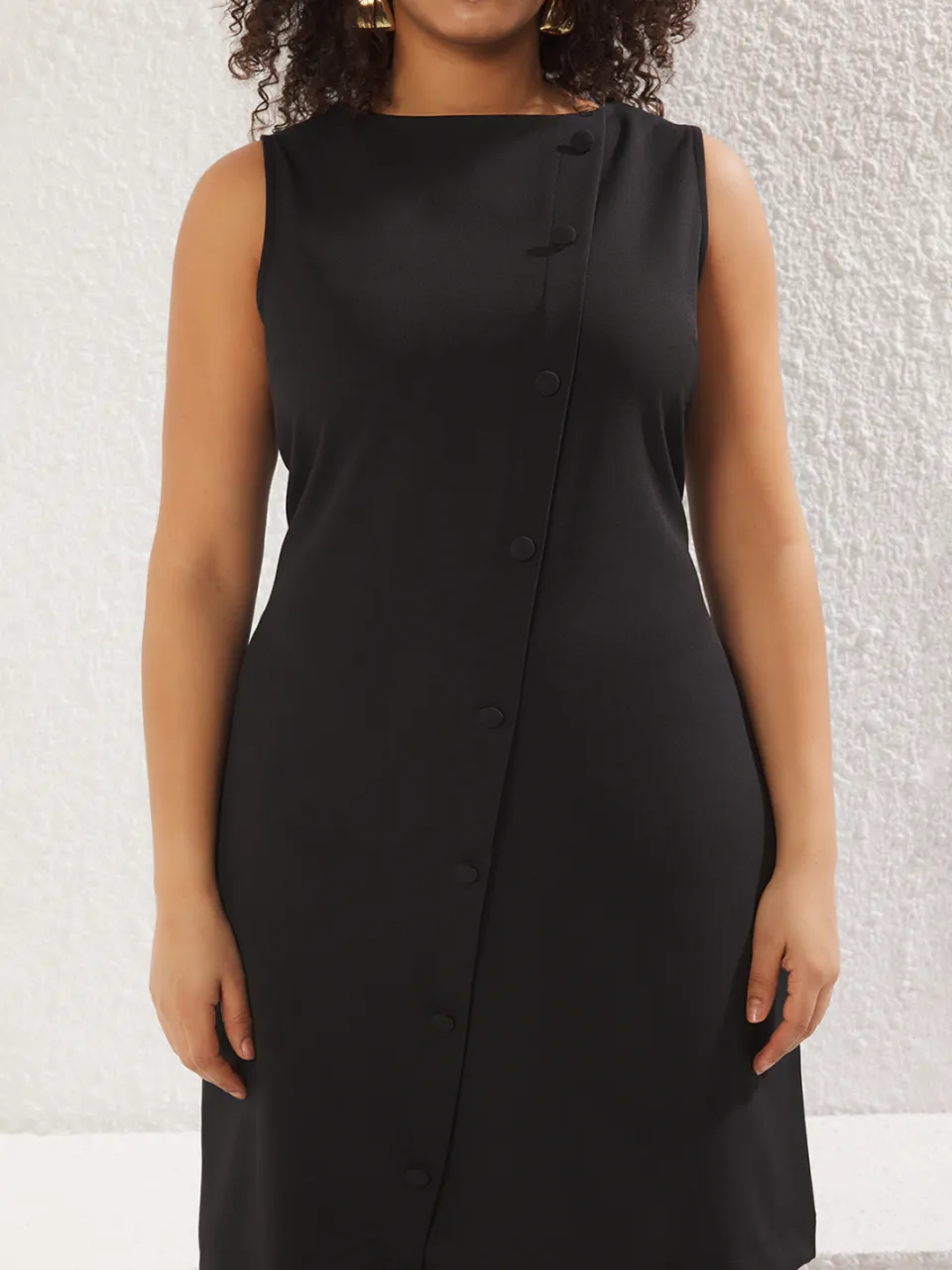 Trendyol Curve Dames Zwart Effen Kort / Mini Mouwloos Casual Recht Grote maten Jurk, foto 2