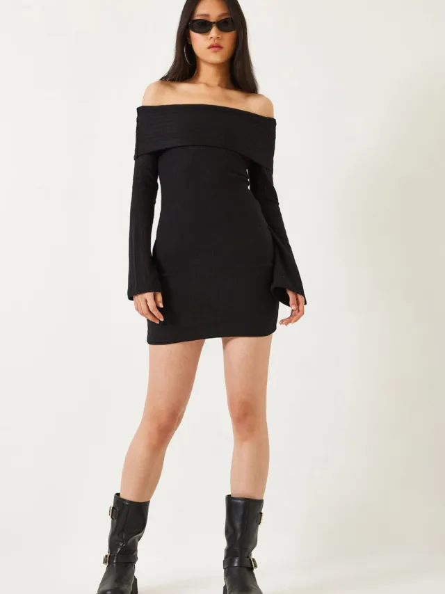 Bianco Lucci Off-Shoulder Slim Fit Mini Jurk Zwart