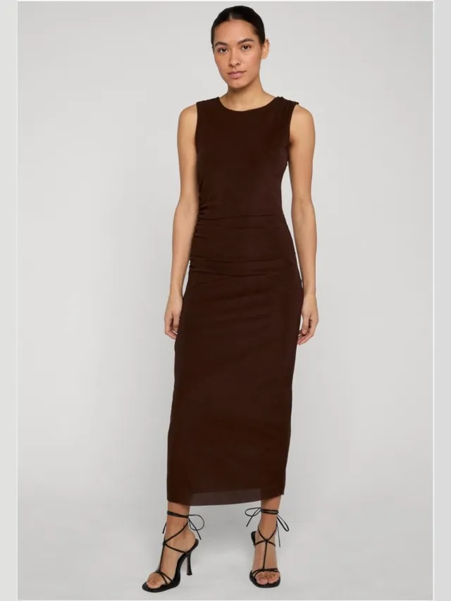 Urban Classics Ruffled Mesh Lange jurk - XS - Bruin