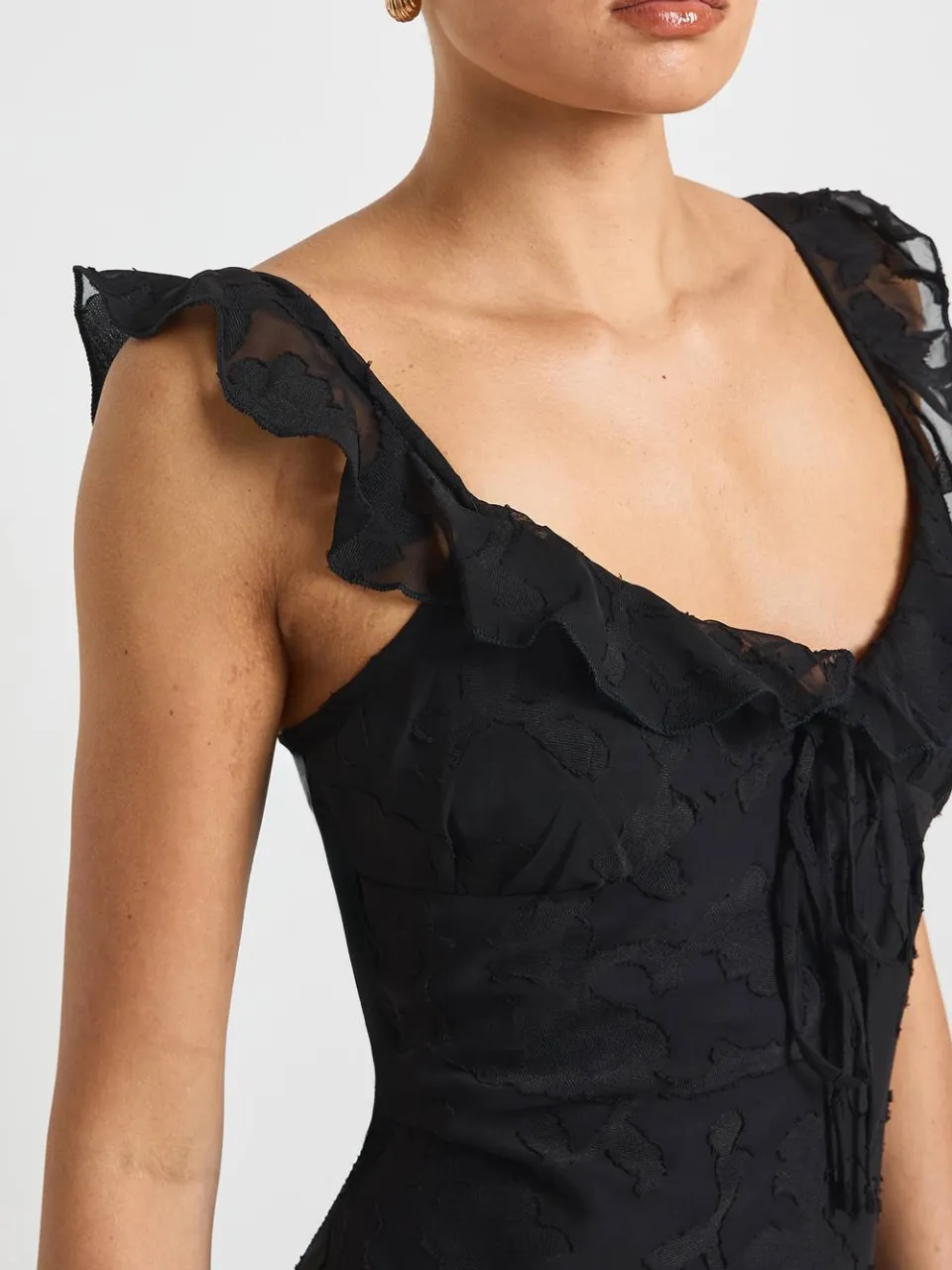 boohoo Dames Bloemen Burnout Ruffle Band Slip Jurk zwart, foto 3