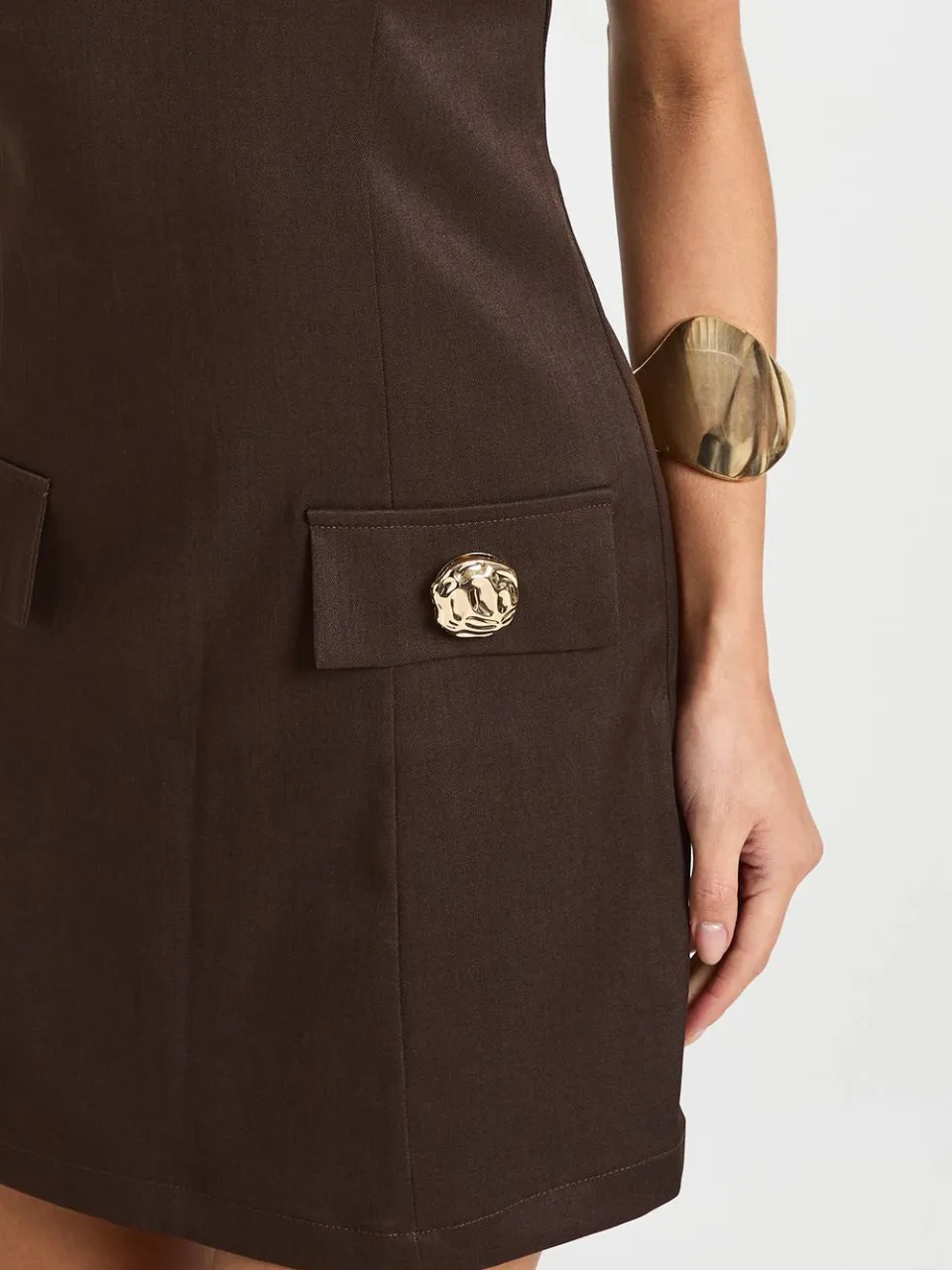 boohoo Dames Getailleerde A-lijn Mini Jurk chocoladebruin, foto 4