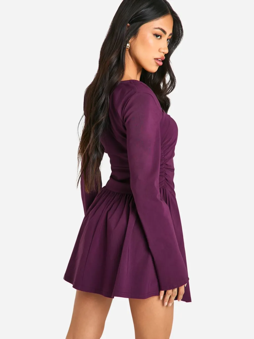 boohoo Dames Square Neck Long Sleeve Skater Mini Dress pruim, foto 3