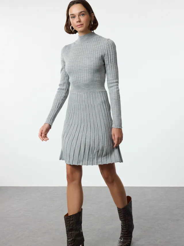 Trendyol TRENDYOLMİLLA Dames Grijs Effen Kort / Mini Lang Casual A-lijn Jurken