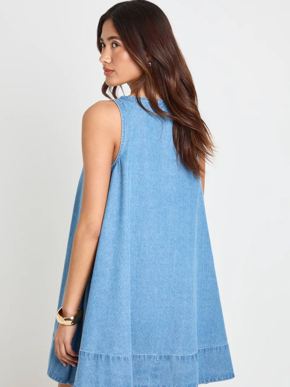 boohoo Dames Chambray Racer Swing Jurk medium gebleekt, foto 2