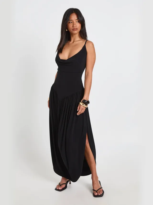 boohoo Dames Petite Slinky Cami Maxi Jurk Met Geplooid Tailleband Zwart