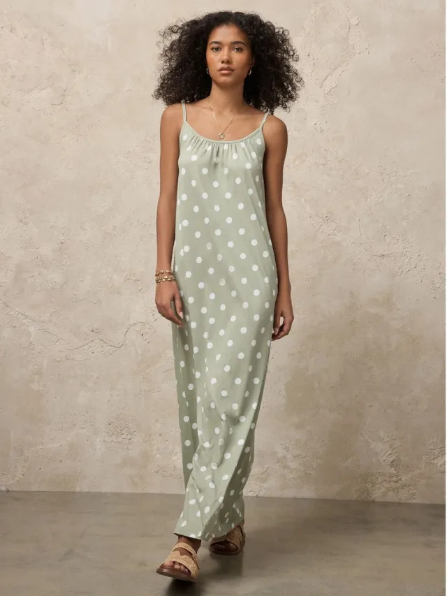 Next Dames - Maxi Lengte Trapeze Vorm met Ruched Hals Dunne Vest Jurk - Groen Sage Green Polka Dot