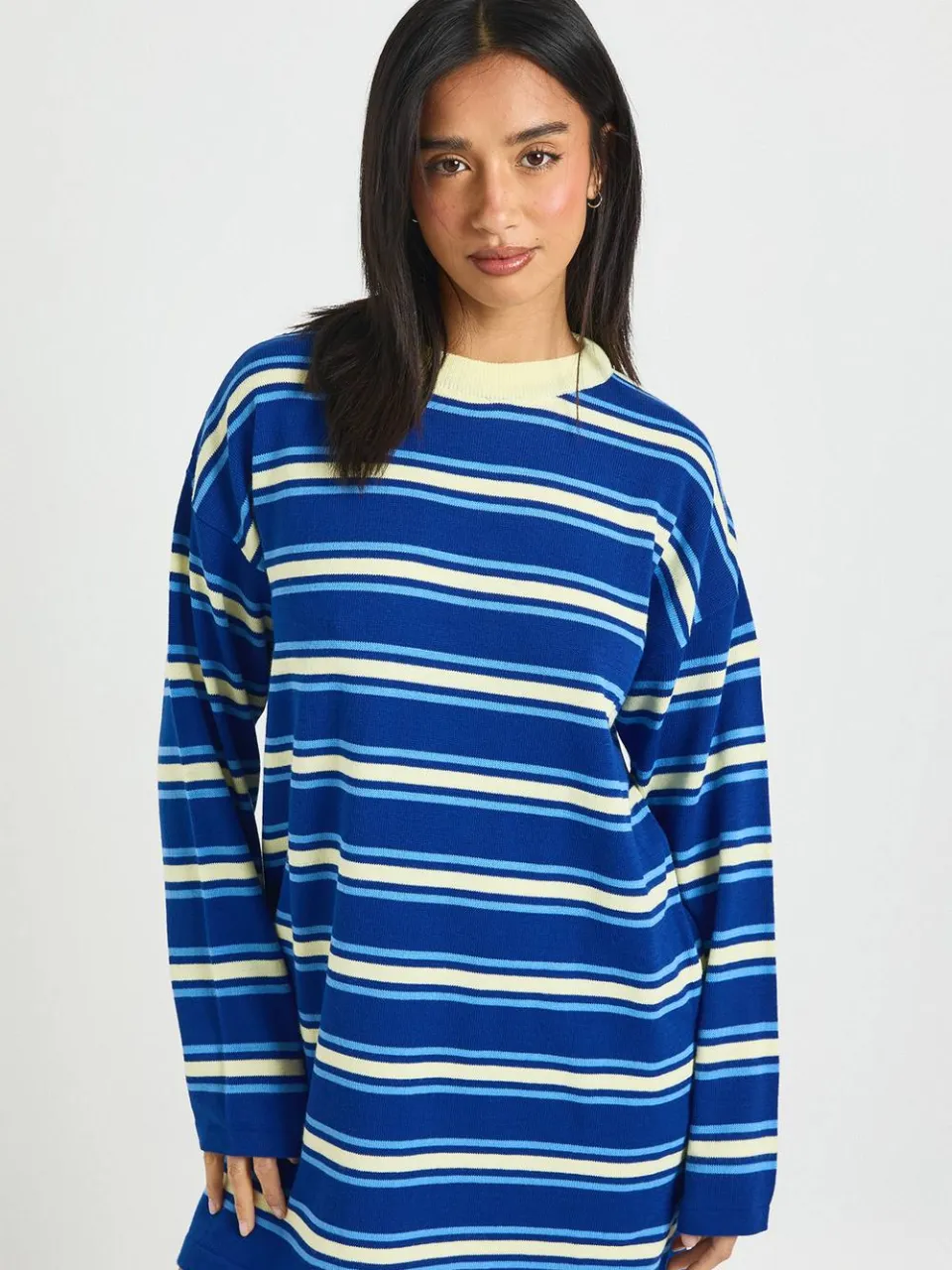 boohoo Dames Petite Gestreepte Gebreide Mini Jurk met Lange Mouwen marineblauw, foto 3