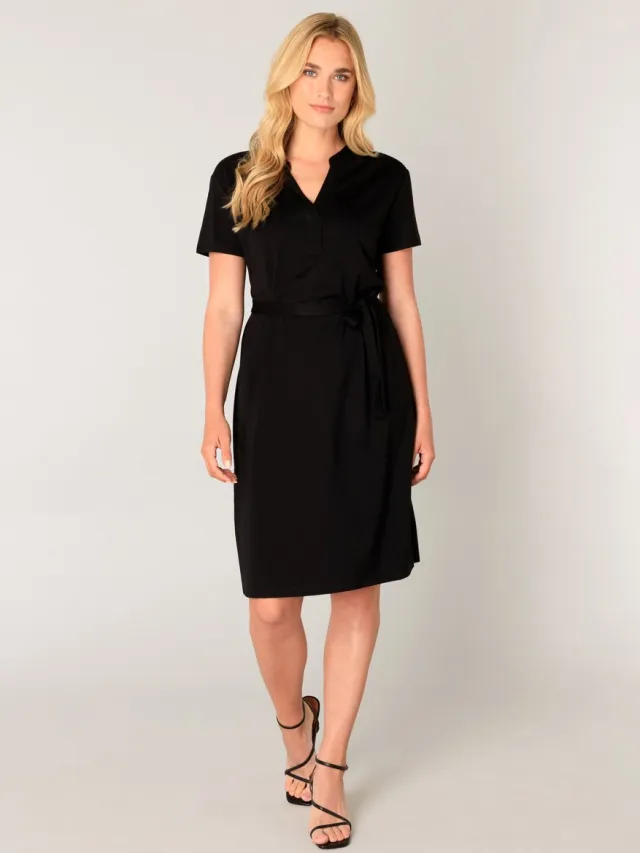 Base Level BLYen Dresses - Black