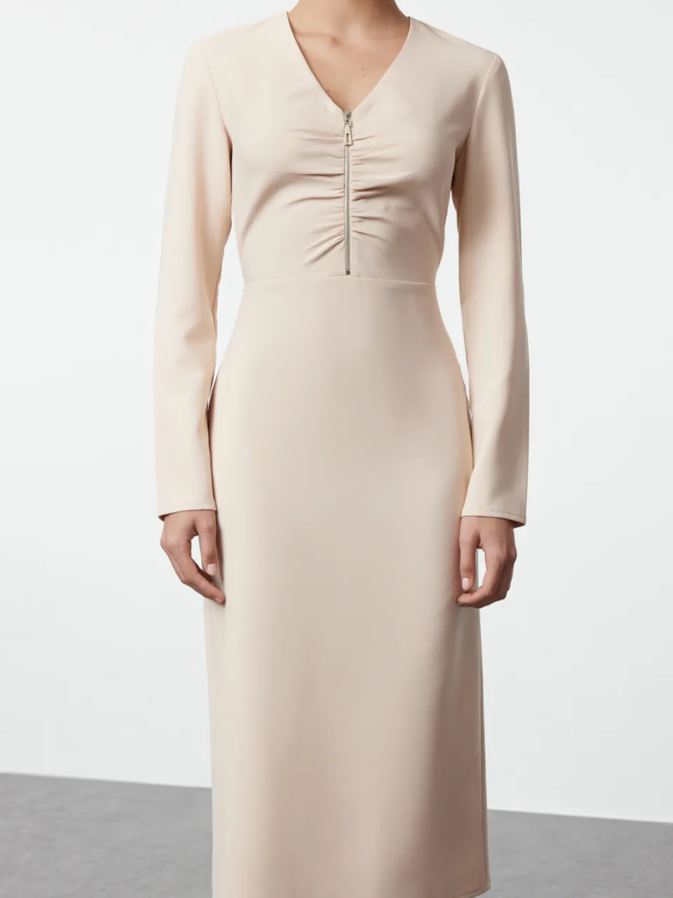 Trendyol TRENDYOLMİLLA Dames Beige Effen Midi Lang Avond / Dagelijks Bodycon Jurken, foto 2
