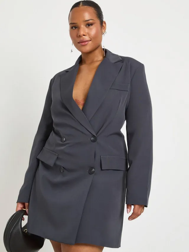 boohoo Dames Plus Geweven Schoudervulling Blazer Jurk Houtskool