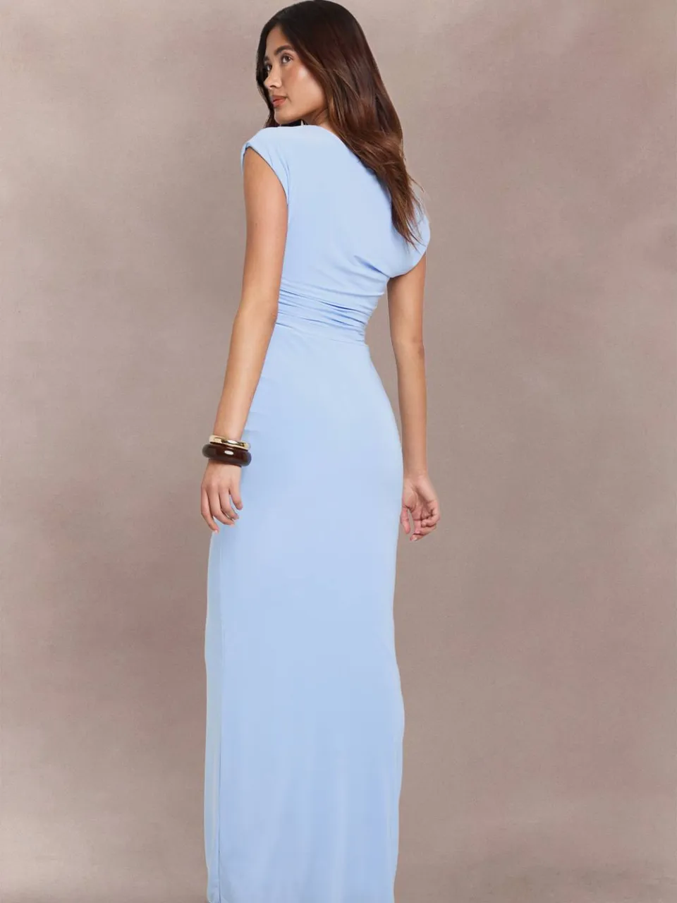 boohoo Dames Dubbele Laag Asymmetrische Slinky Draperie Voorkant Maxi Jurk hemelsblauw, foto 2