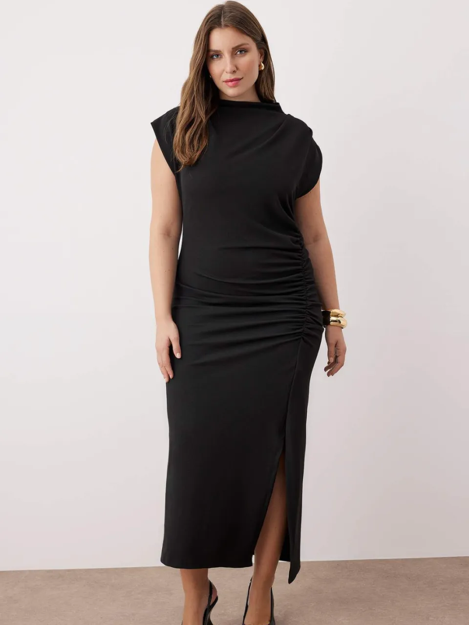 Trendyol Curve Dames Zwart Effen Midi Mouwloos Feest Bodycon Grote maten Jurk