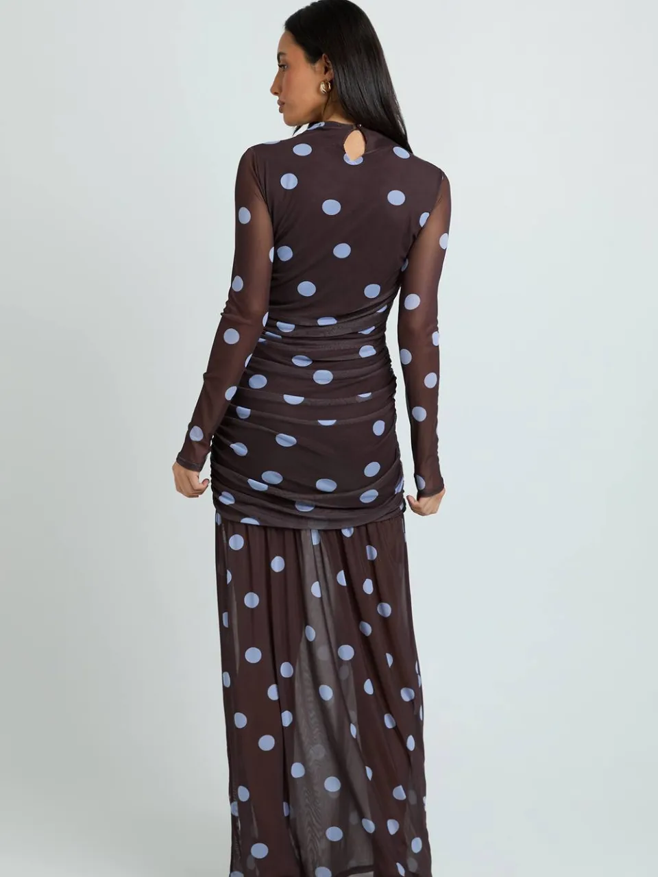 boohoo Dames Maxi-jurk Met Ton-sur-ton Polkadots En Gerimpelde Bovenkant chocoladebruin, foto 2