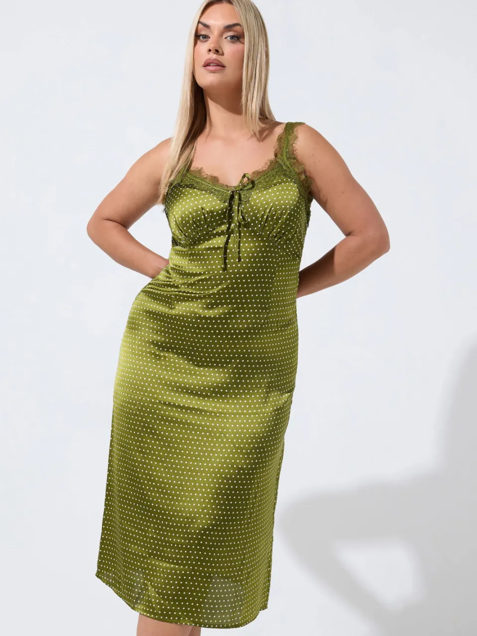 Limited Collection Yours Olijfgroene Jurk Met Stippen En Kanten Detailsize 42, foto 2