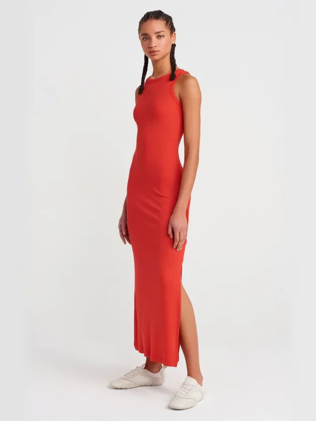 Dilvin Mouwloze Bodycon Midi Jurk Met Splits Rood